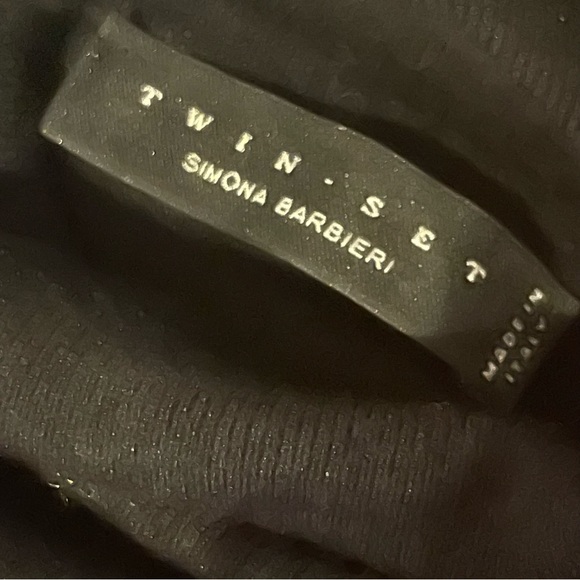 SIMONA BARBIERI KNIT Dress with Heart!! - Picture 2 of 4